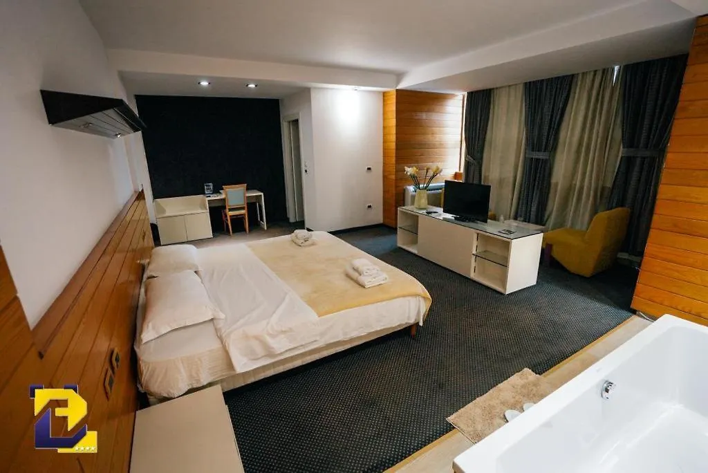 Bermon Hotel 티라나 4*,  알바니아