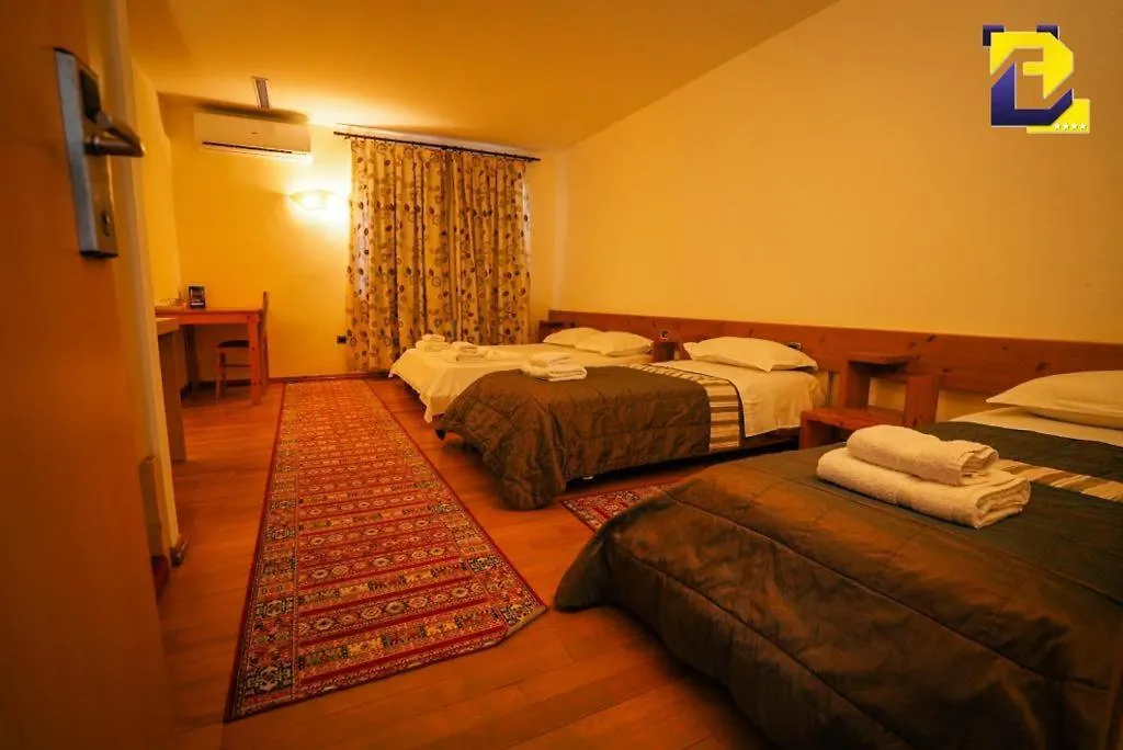 Bermon Hotel 티라나