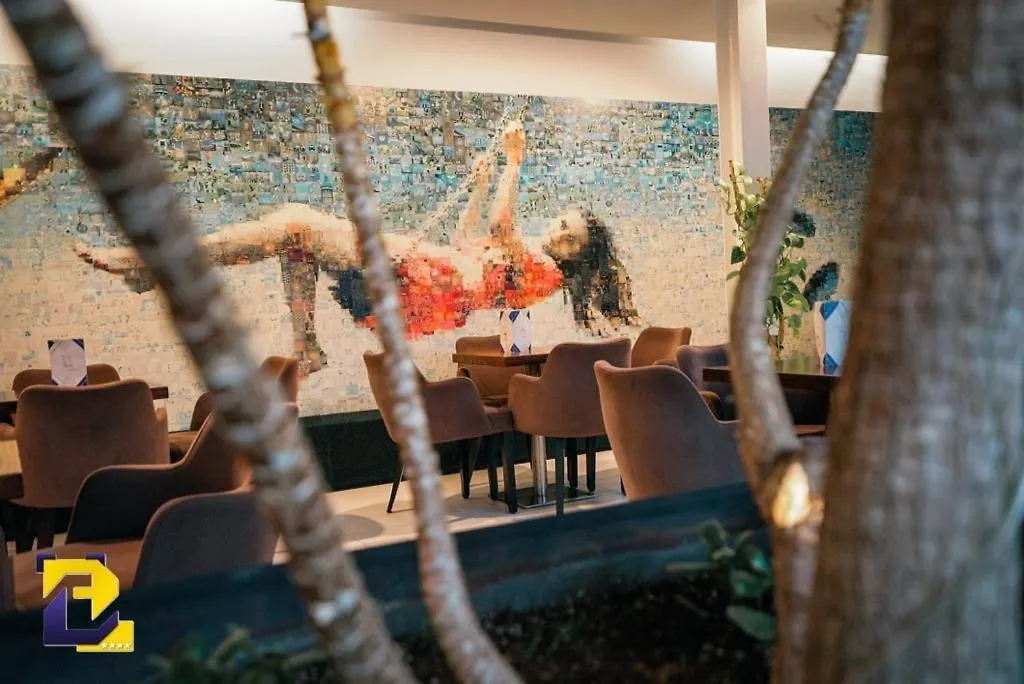 Bermon Hotel 티라나