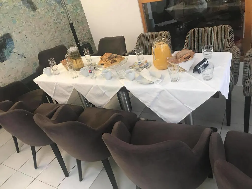 ****  Bermon Hotel 티라나 알바니아